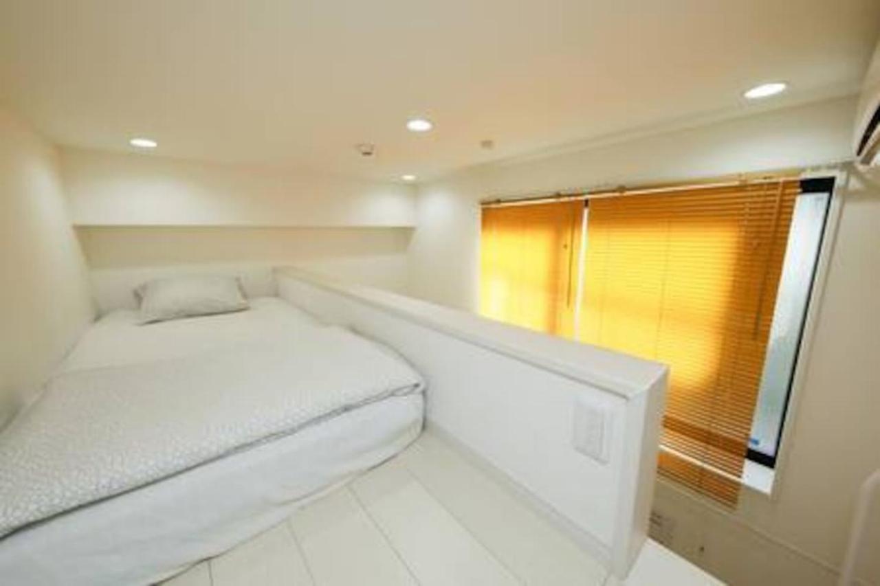 Nano North Shinjuku Apartment Токіо Екстер'єр фото